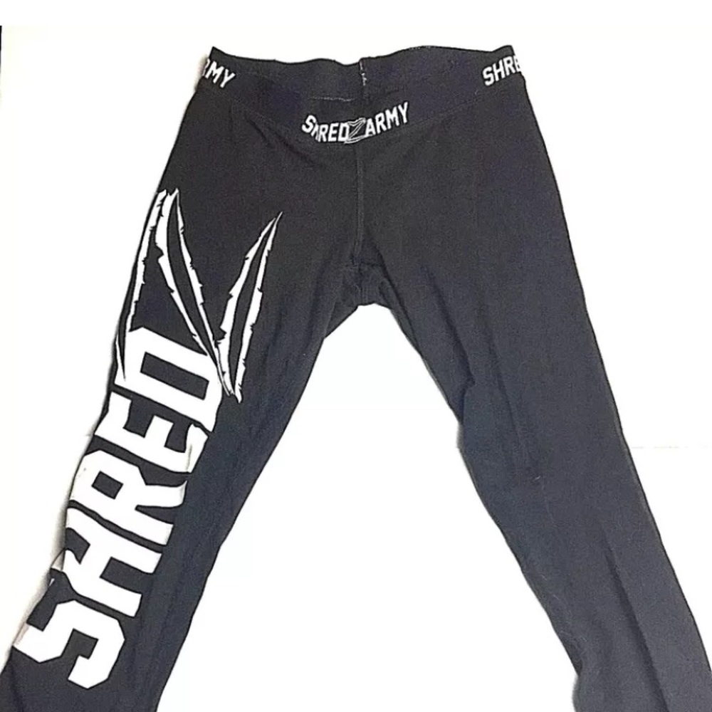 Shreds leggings NWOT